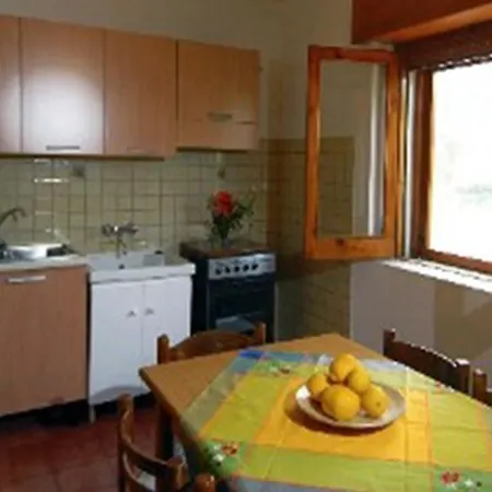 Le Rose Apartment